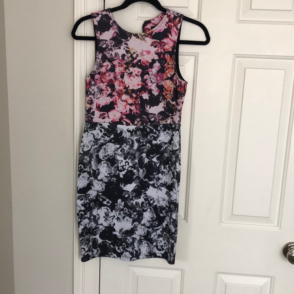 Two tone floral dress